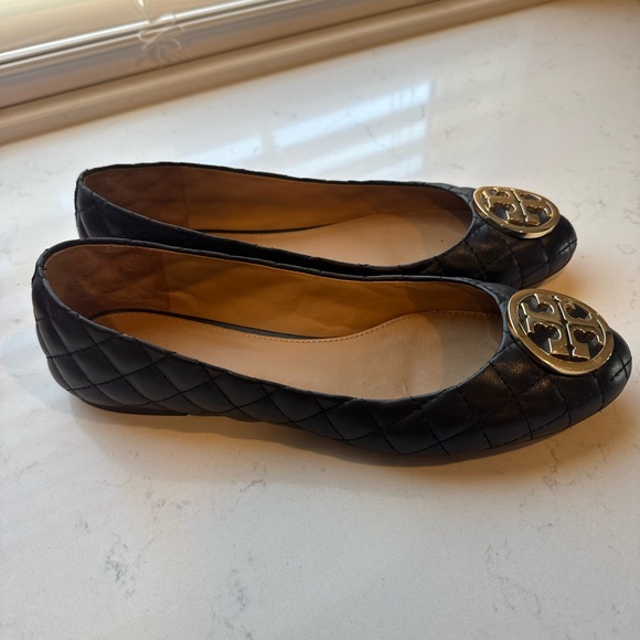 Tory Burch Black Quilted Flats with Gold Logo - Picture 8 of 8